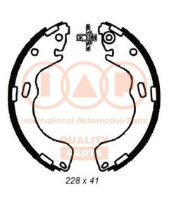 IAP QUALITY PARTS 70511086 - Kit ganasce freno