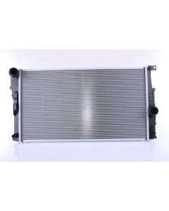 NISSENS 60815 - Radiatore, Raffreddamento motore