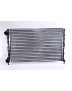 NISSENS 61766 - Radiatore, Raffreddamento motore