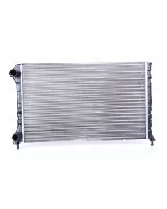 NISSENS 61767 - Radiatore, Raffreddamento motore