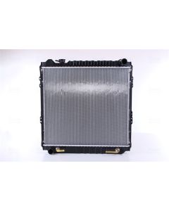NISSENS 64847 - Radiatore, Raffreddamento motore