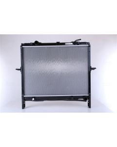 NISSENS 66779 - Radiatore, Raffreddamento motore