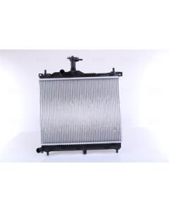 NISSENS 67610 - Radiatore, Raffreddamento motore