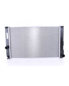 NISSENS 646842 - Radiatore, Raffreddamento motore