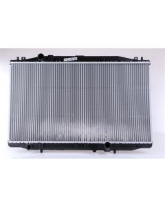 NISSENS 68131 - Radiatore, Raffreddamento motore